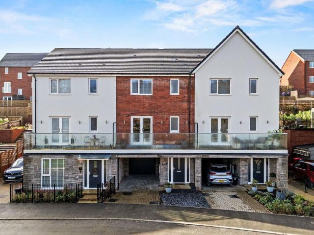 House for sale in Nangreaves, Wales