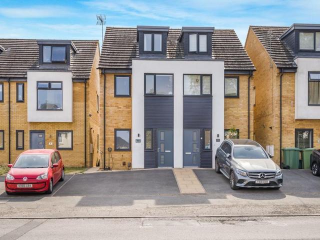 House for sale in Arle, Golden Valley