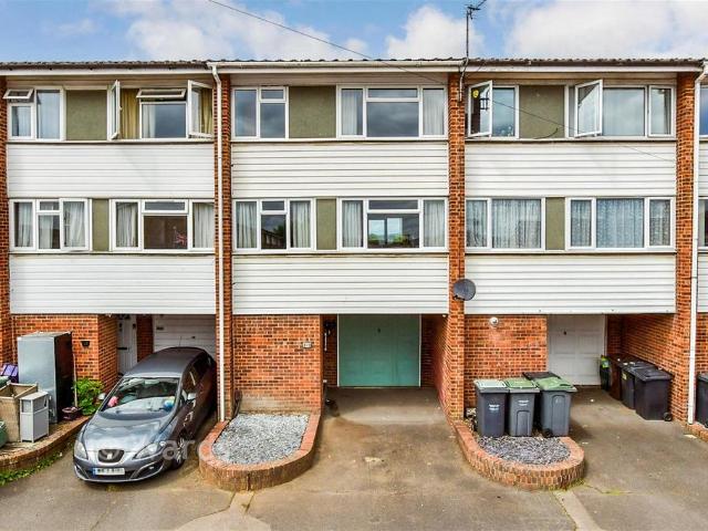 House for sale in Bourne Vale, Kent