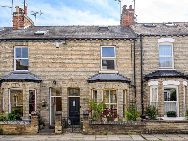 House for sale in High Field, York