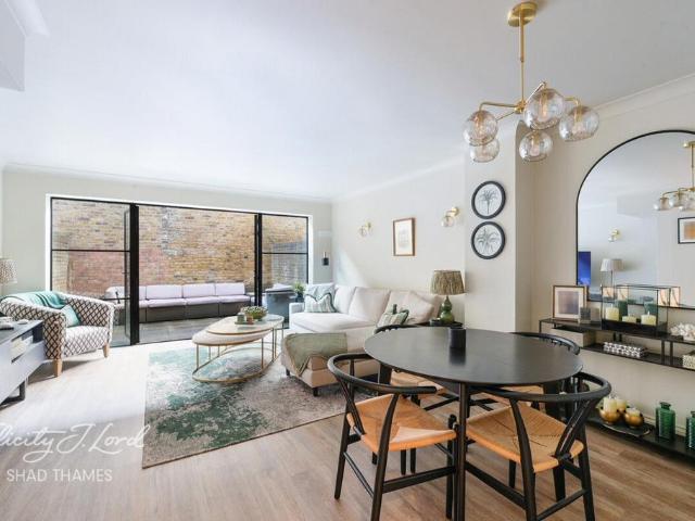 House for sale in Bermondsey, Greater London