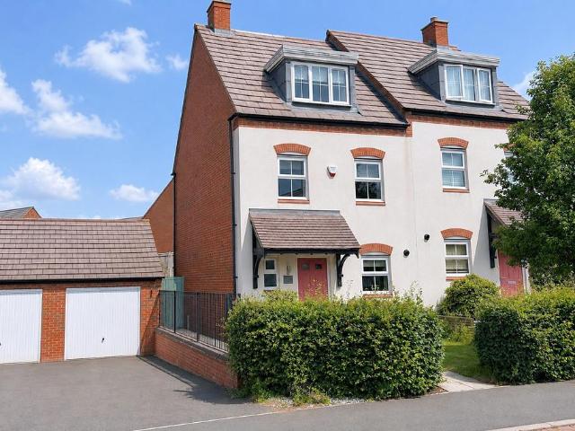 House for sale in Ashby-de-la-zouch, Leicestershire