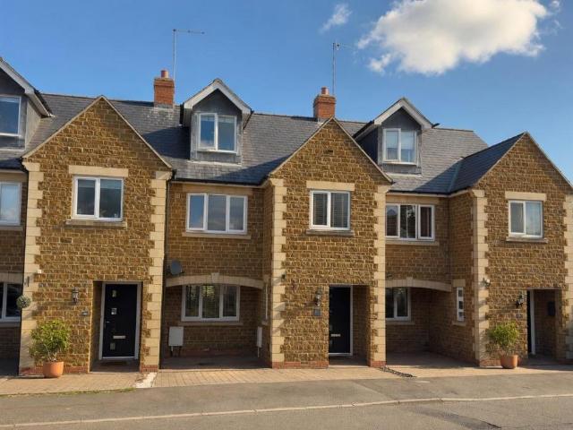 House for sale in New Duston