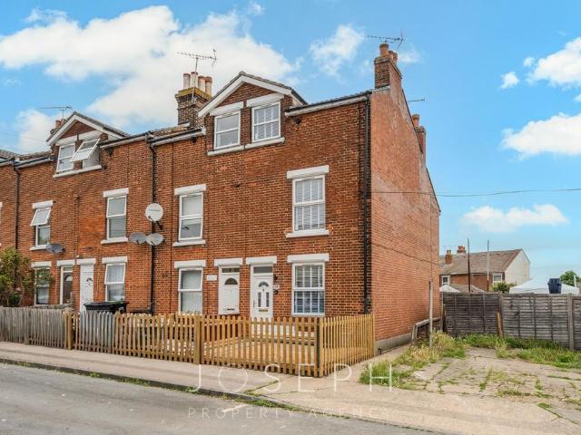 House for sale in Westbourne, Key Street
