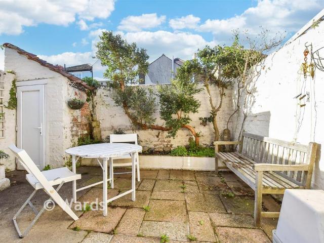 House for sale in Middle Deal, Ash