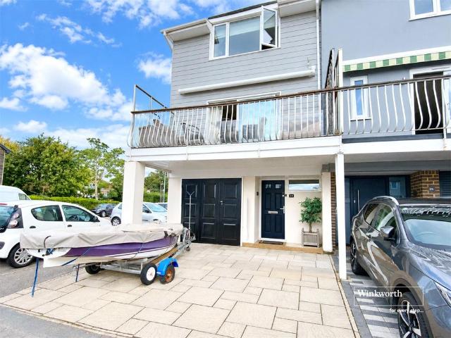 House for sale in Stanpit, Christchurch