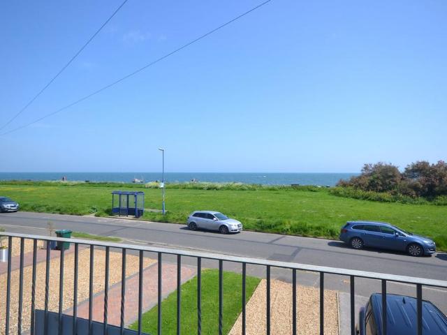 House for sale in Littlecote, West Sussex