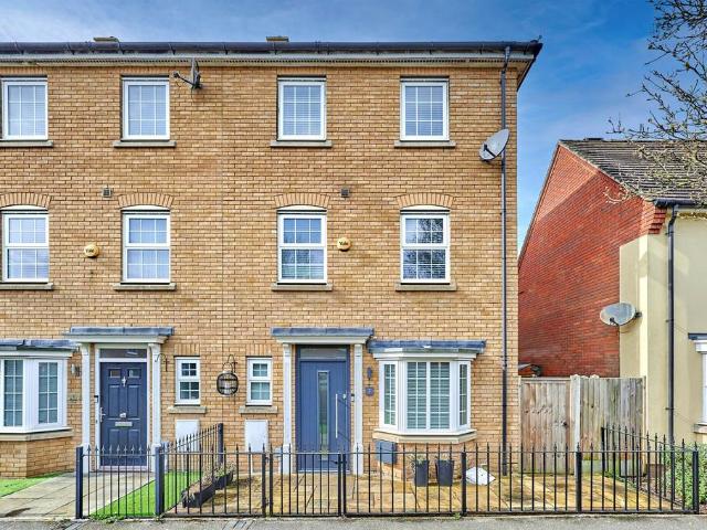 House for sale in Duton Hill, Essex