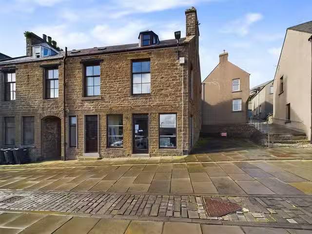 Apartment for sale in Stromness