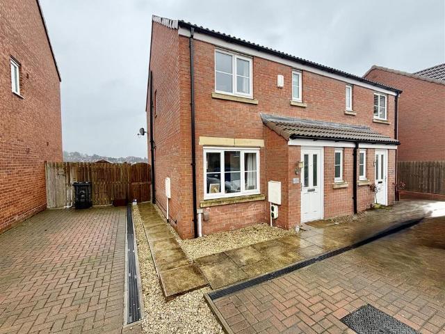 House for sale in Garforth, West Yorkshire