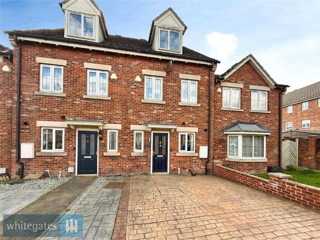 House for sale in Shafton, South Yorkshire