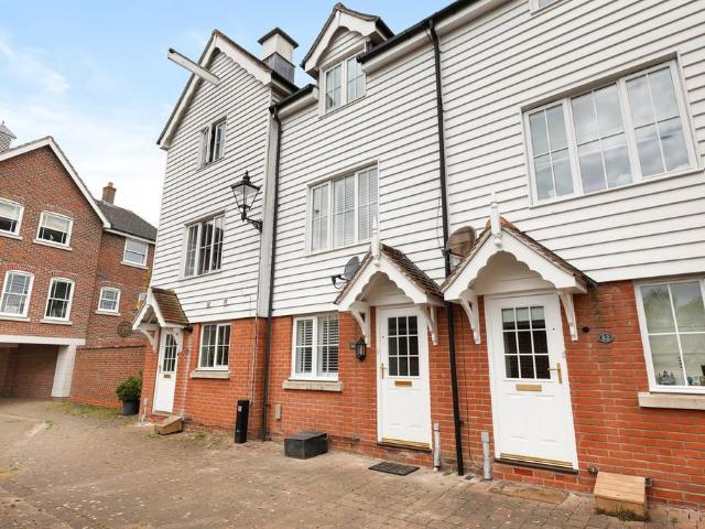 House for sale in Fordham Heath, Essex