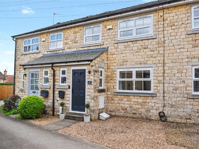 House for sale in Aberford, West Yorkshire