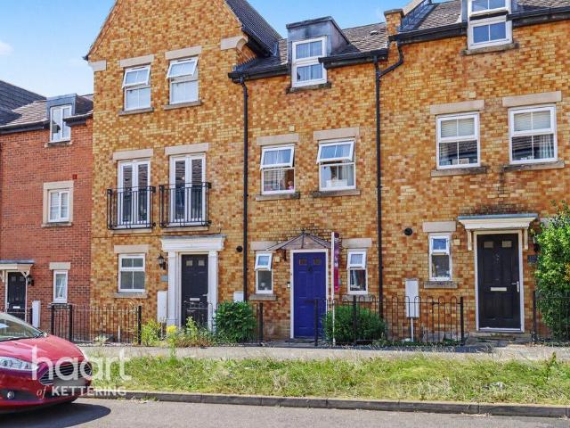 House for sale in Little Stanion