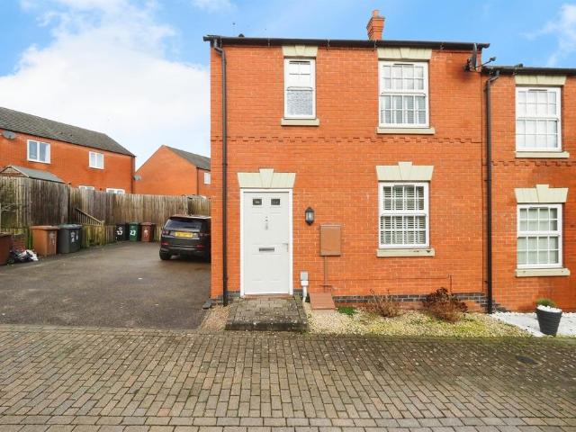 House for sale in King's Newton, Egginton