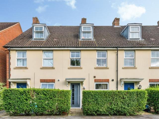 House for sale in Taw Hill, Haydon Wick