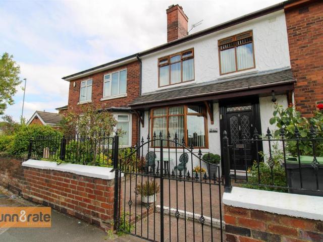 House for sale in Burslem, Stoke-on-Trent
