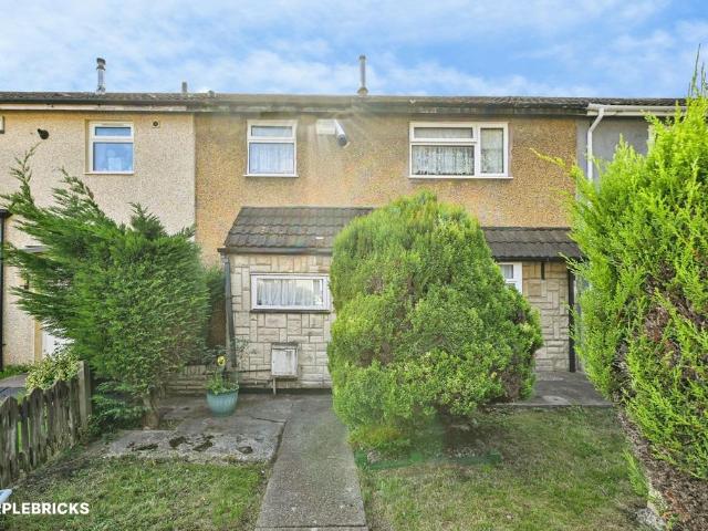House for sale in Crabtree Farm Estate, City of Nottingham