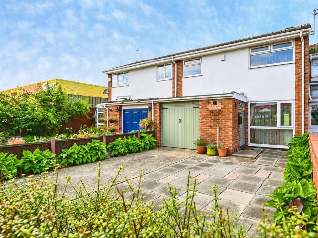 House for sale in Crosby, Sefton