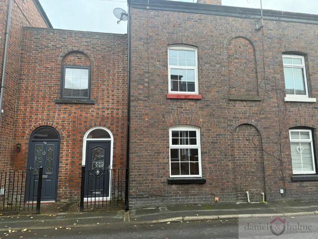 House for sale in Kingsley Moor, Staffordshire