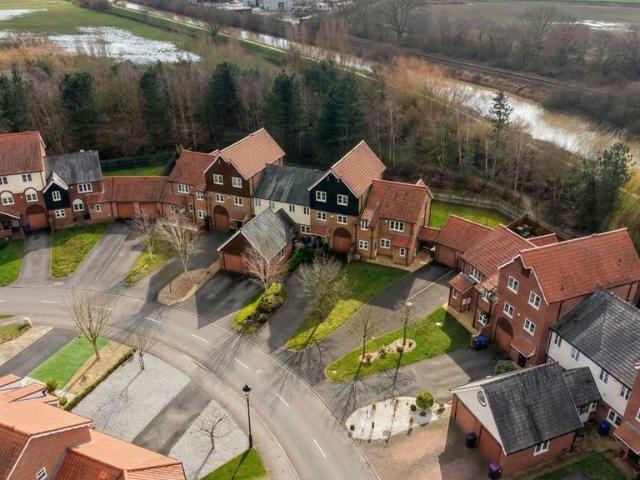 House for sale in Burton Waters, Ingleby