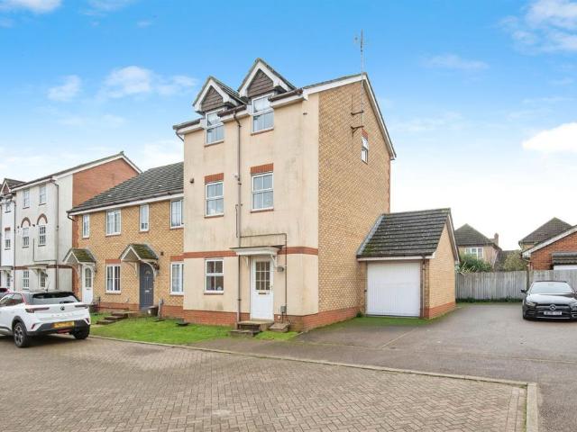 House for sale in Great Ashby, King's Walden
