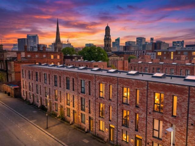 House for sale in Blackfriars, Salford