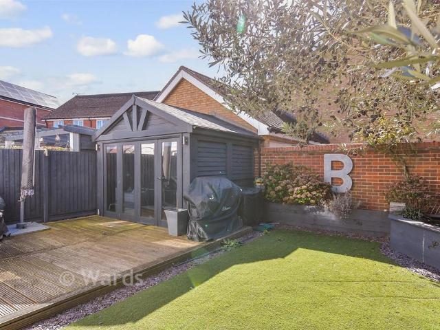 House for sale in Oad Street, Kent