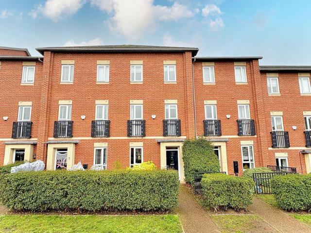 House for sale in Freezeland, Bilston