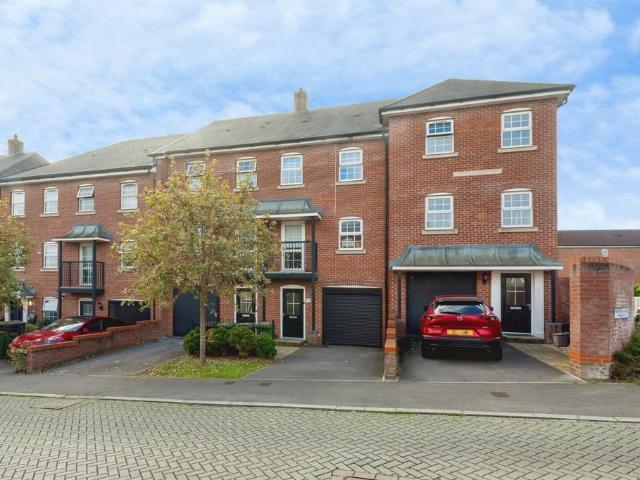 House for sale in North Boyatt, Eastleigh