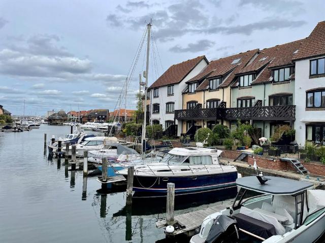 House for sale in Hythe and Dibden, Ashurst Bridge