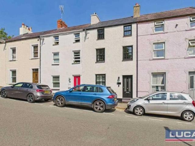House for sale in Menai Bridge