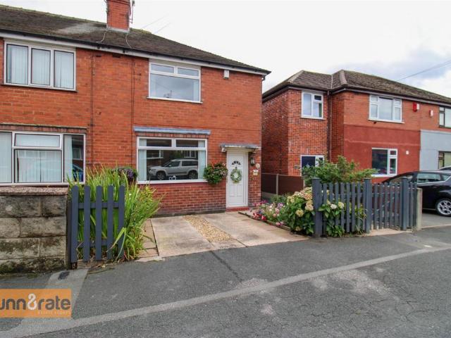 House for sale in Tunstall, Stoke-on-Trent