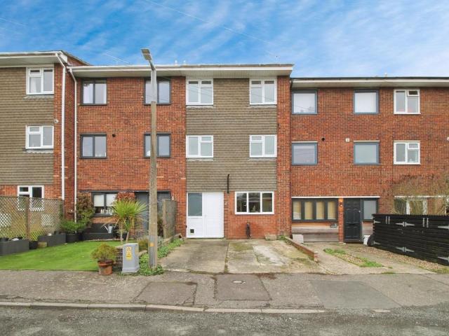 House for sale in Fordham Heath, Essex