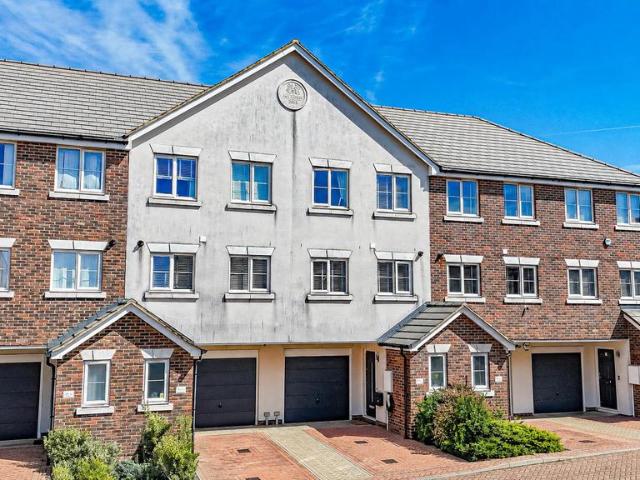 House for sale in Ore, Guestling Green