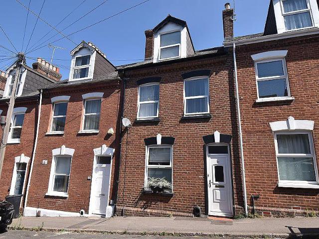 House for sale in Watergate, Devon