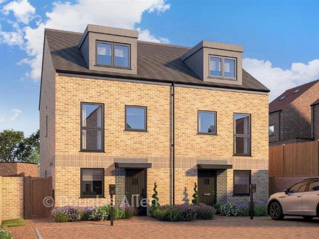 House for sale in Great Burstead, Essex