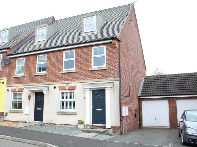 House for sale in Kedleston, East Midlands