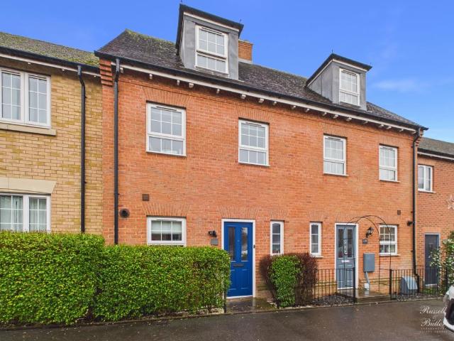 House for sale in Buckingham, Buckinghamshire