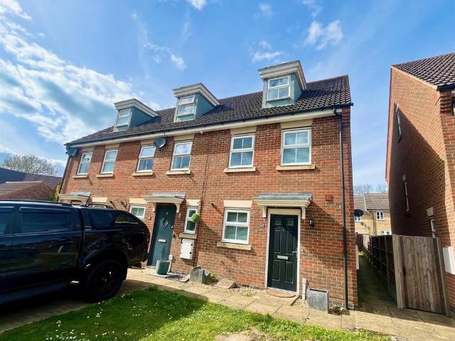 House for sale in Old Town, Shephall