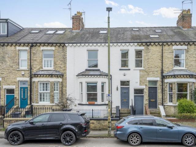 House for sale in The Groves, High Field