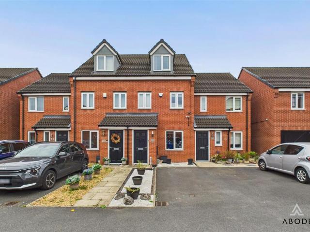 House for sale in Beamhurst, Staffordshire