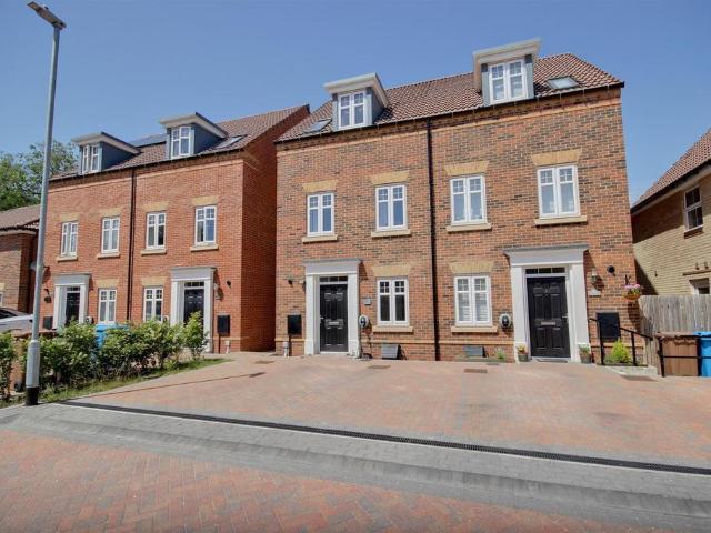 House for sale in Woodmansey, East Riding Of Yorkshire