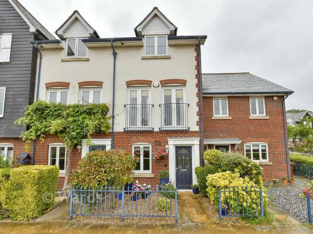 House for sale in Frindsbury