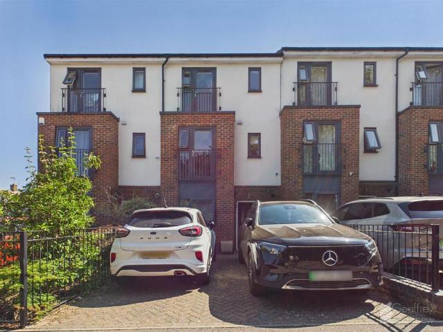 House for sale in Latton Bush, Harlow