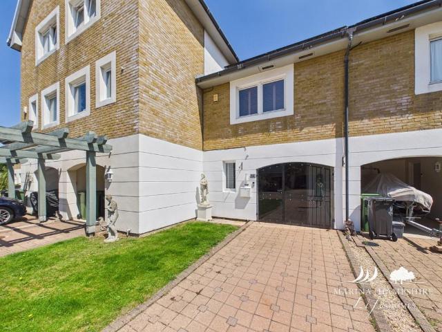 House for sale in Port Solent, City Of Portsmouth