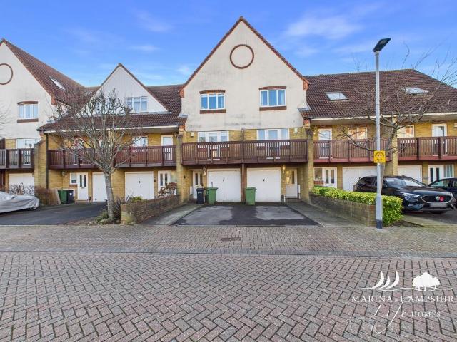 House for sale in Port Solent, City Of Portsmouth