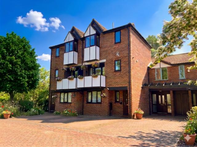 House for sale in Milton Keynes