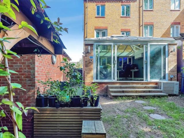 House for sale in Raunds