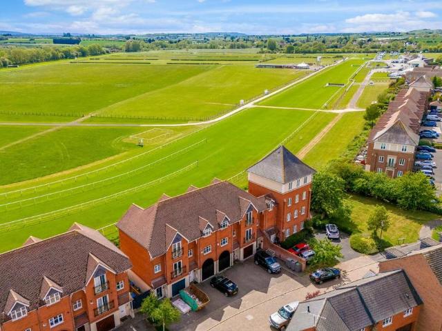House for sale in Stratford-upon-Avon, Alderminster